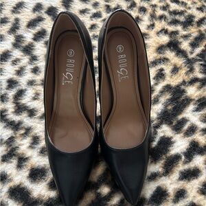 Rouge Helium Black Women's Pumps